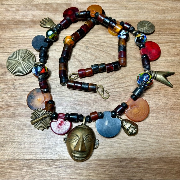 VINTAGE WARRIORS NECKLACE, ASSAM, NAGALAND AND NE INDIA - Picture 6 of 8